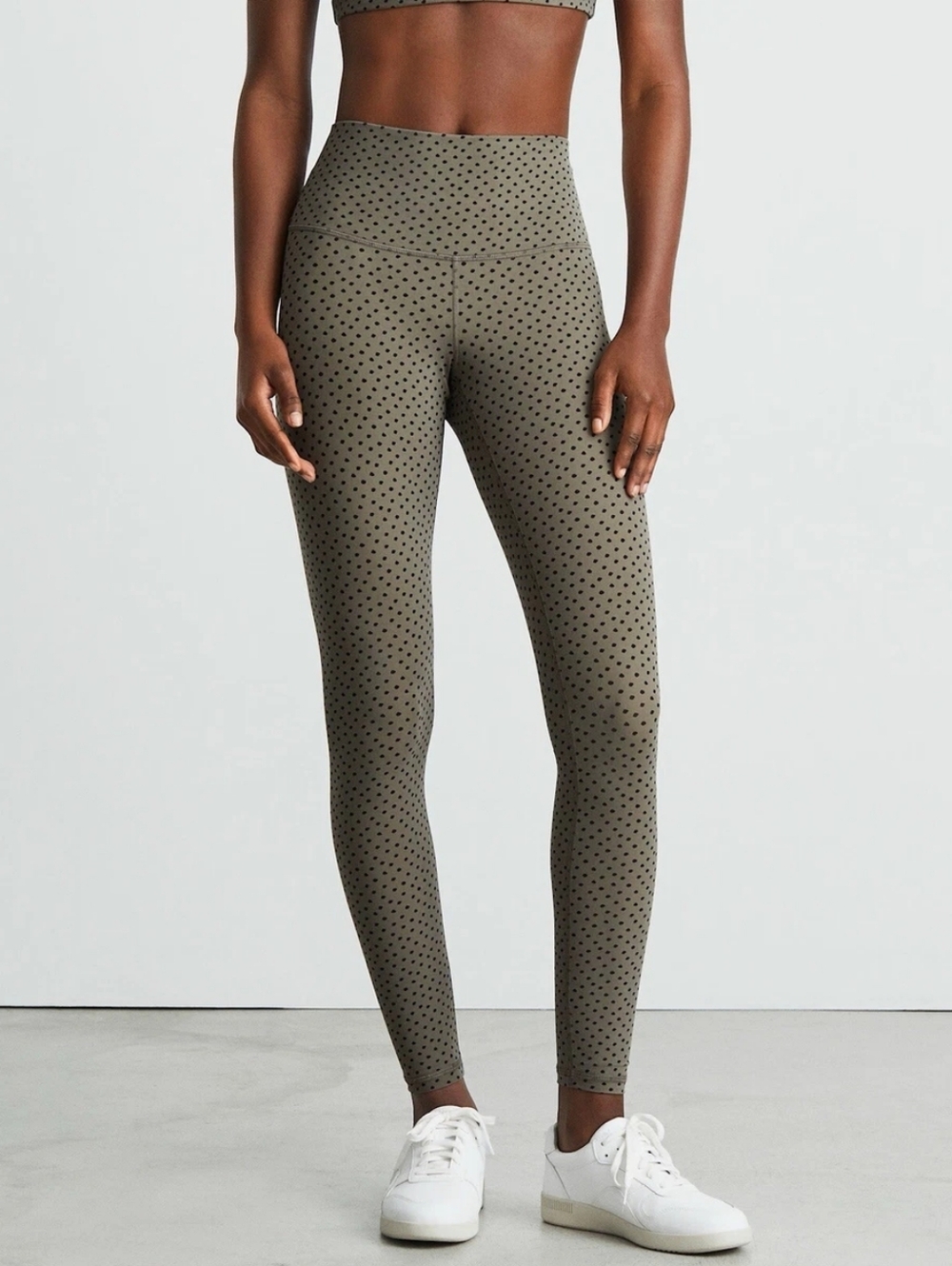 Everlane Polka Dot Perform Leggings Taupe Grey XL